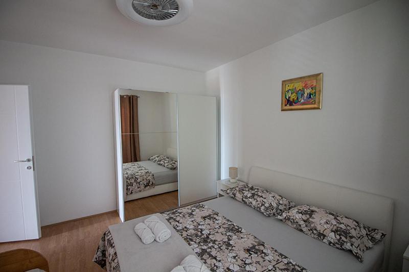 Apartment Zvjezdana Omiš Екстериор снимка