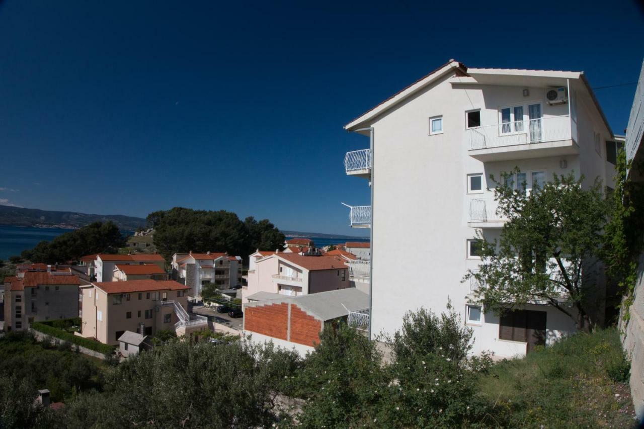 Apartment Zvjezdana Omiš Екстериор снимка