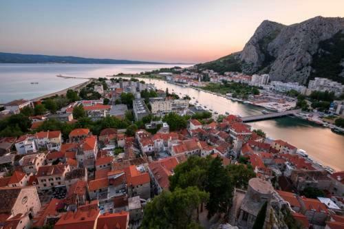 Apartment Zvjezdana Omiš Екстериор снимка